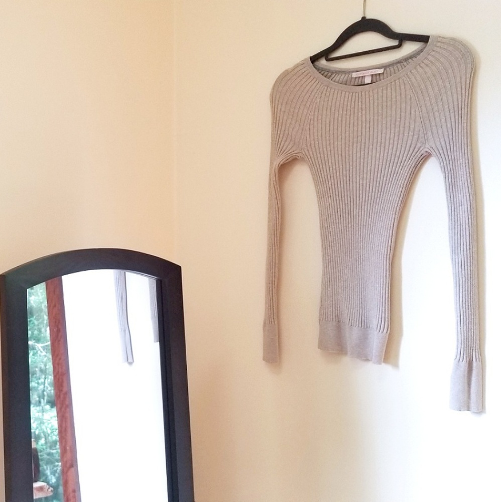 VS Stretch Ribbed Bateau Long-Sleeved Sweater